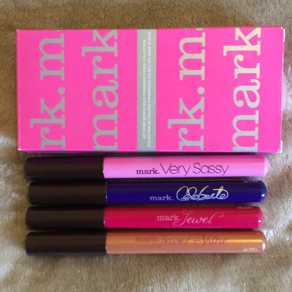 Avon Get Some Scents Solid Fragrance Pencil Collection - Picture 1 of 2